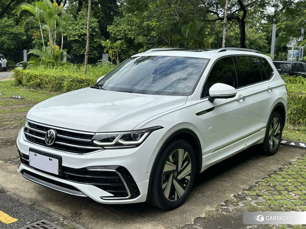 Volkswagen Tiguan L 2023 Белый из Китая, фото 6