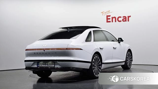 Hyundai Grandeur Hybrid (GN7) id 4336865 из Кореи 12