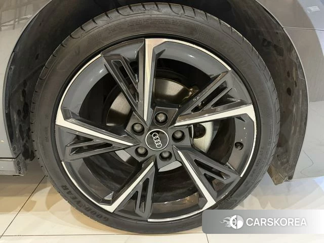 Audi A3 id 4348306 из Китая 12