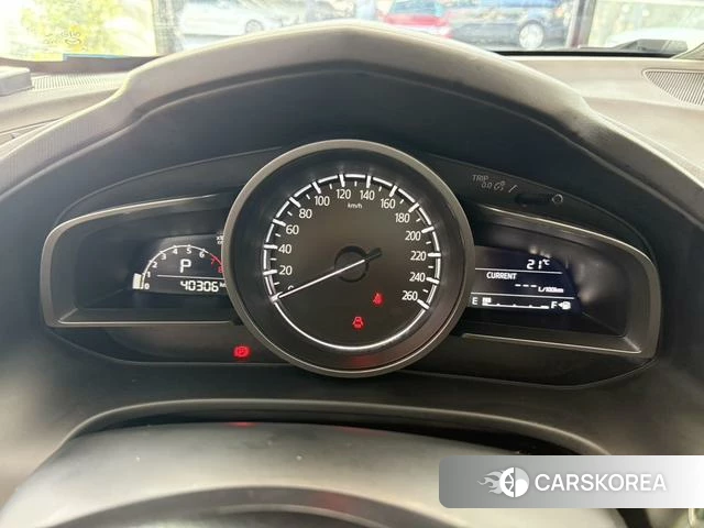 Mazda CX-4 2023 Красный из Китая, фото 2