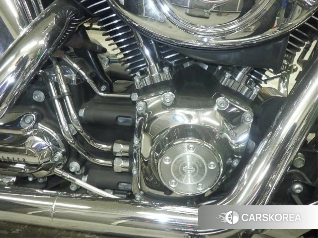Engine photo