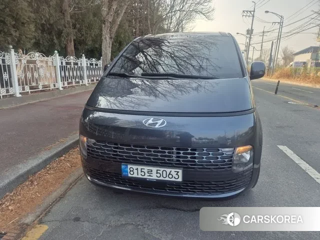 Hyundai Staria 2022 Серый из Кореи, фото 5