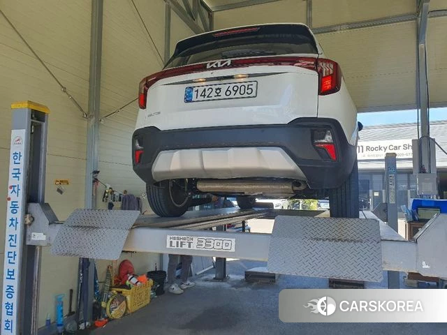 Kia The New Seltos 2024 Белый из Кореи, фото 2