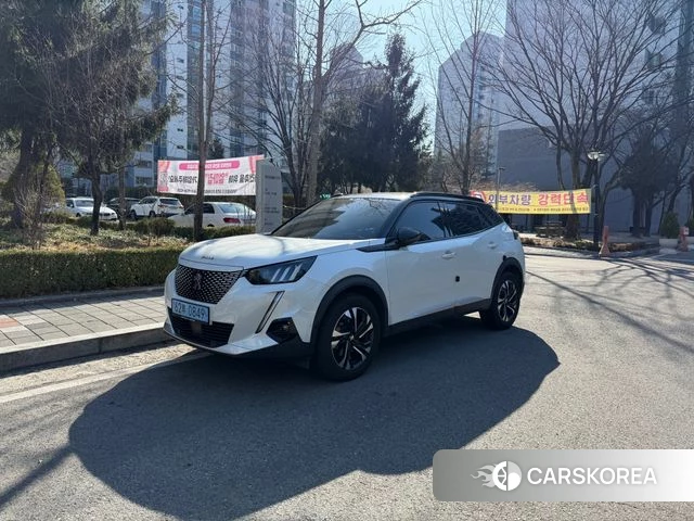 Peugeot e-2008 second generation 2022 Белый из Кореи, фото 5