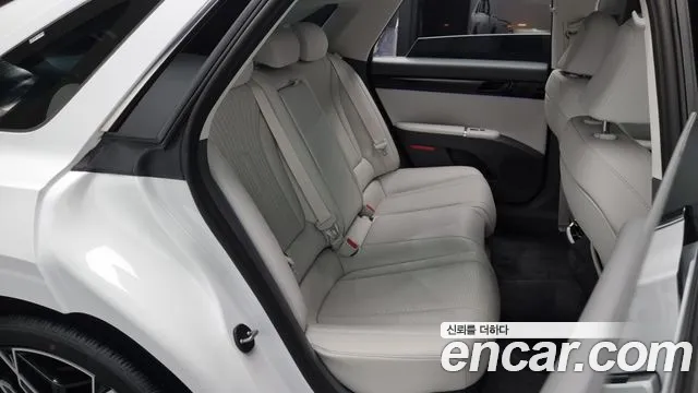 Hyundai Grandeur Hybrid (GN7) id 2649944 из Кореи 12