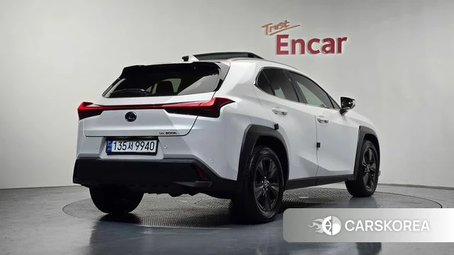 Lexus UX300h id 4329547 из Кореи 12