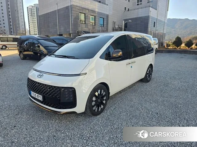 Hyundai Staria 2025 Белый из Кореи, фото 2