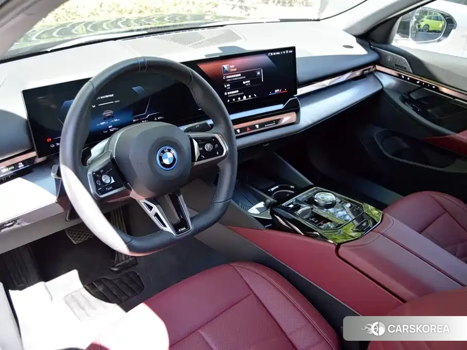 BMW i5 2025 Черный из Китая, фото 6