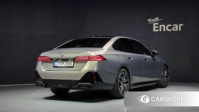 BMW 5 Series (G60) id 4664840 из Кореи 12