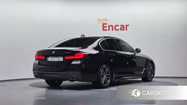 BMW 5 Series (G30) id 3587505 из Кореи 12