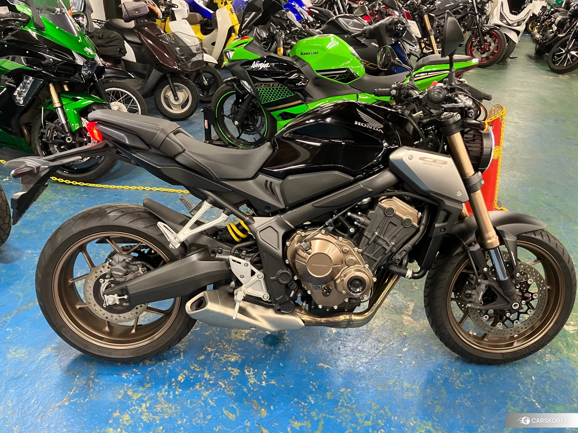 Проданный Honda CB650R id 3950319 из Японии