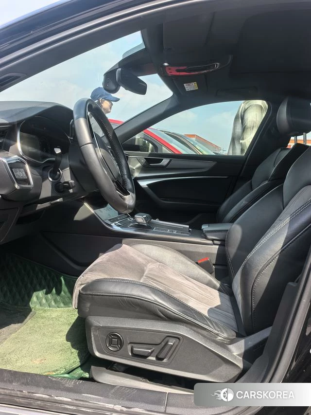 Audi A6L 2021 Черный из Китая, фото 2