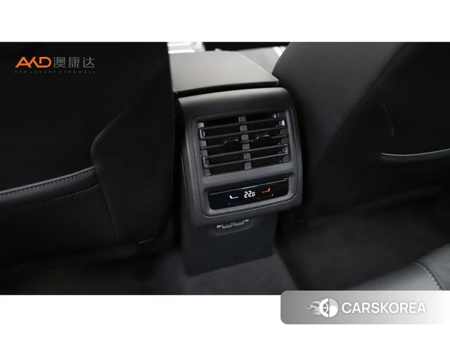 Volkswagen Golf 2023 Белый из Китая, фото 2