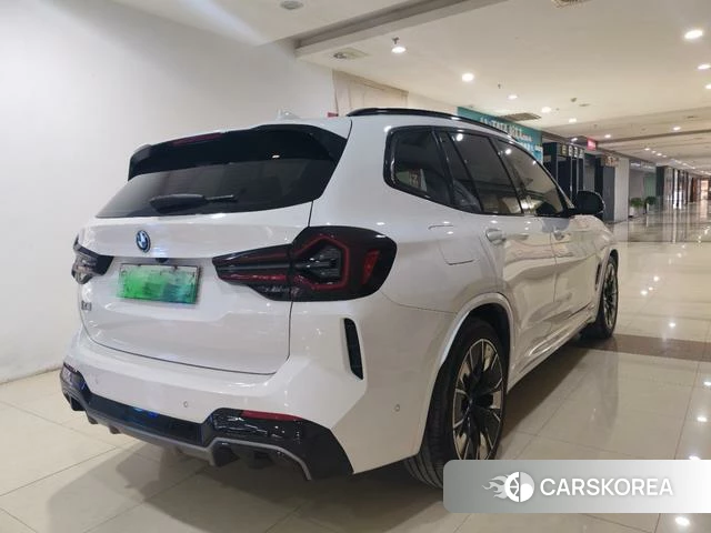 BMW iX3 2022 Белый из Китая, фото 2
