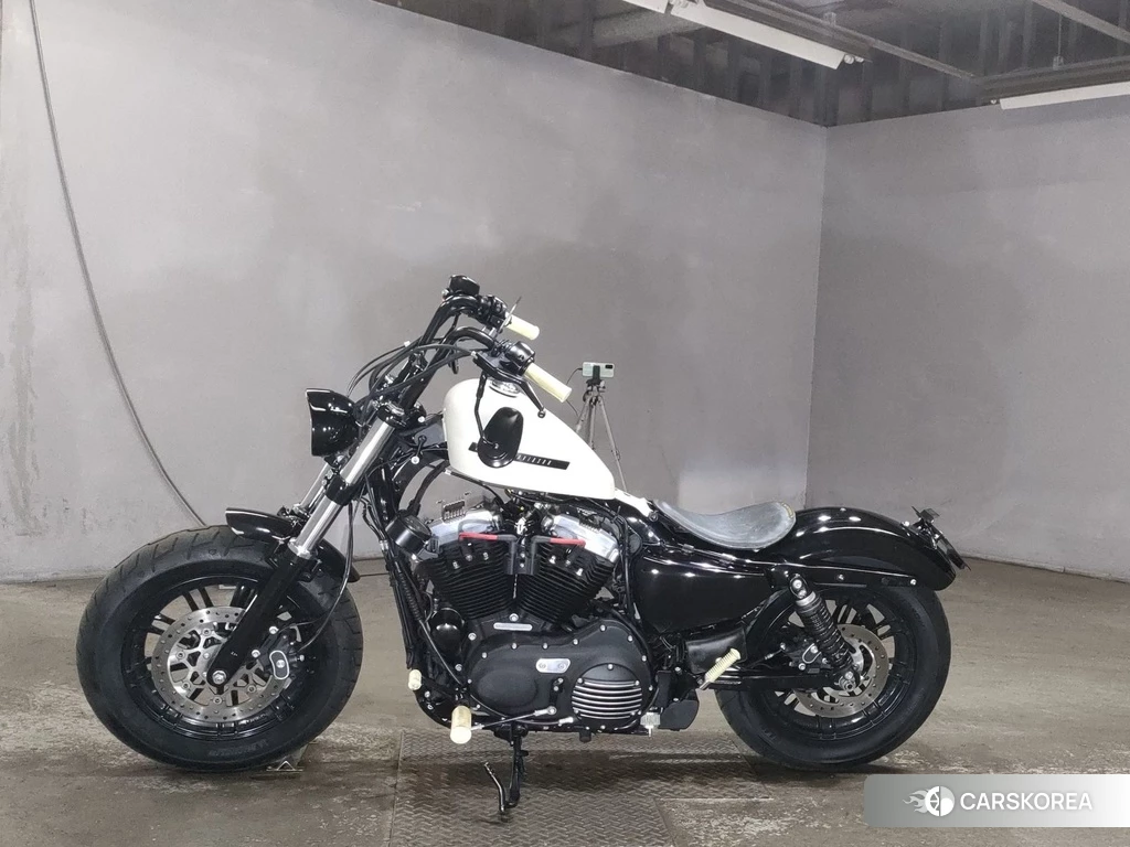 Проданный Harley-Davidson Sportster 48 XL1200X 2022 из Японии, фото 2