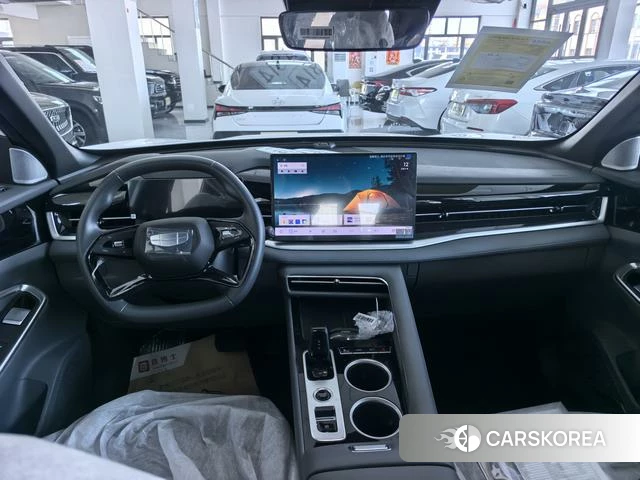 Geely Automobile Boyue 2025 Белый из Китая, фото 2