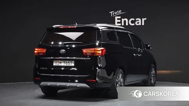 Kia The New Carnival id 3439982 из Кореи 12