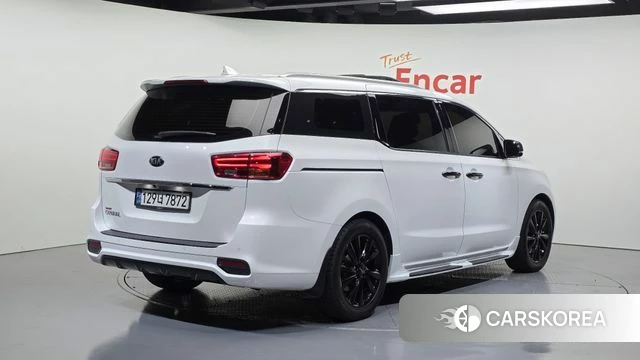 Kia The New Carnival id 4581578 из Кореи 12