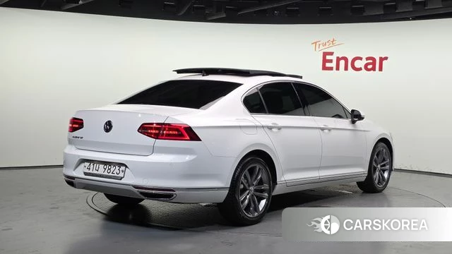 Volkswagen Passat GT (B8) id 4563329 из Кореи 12