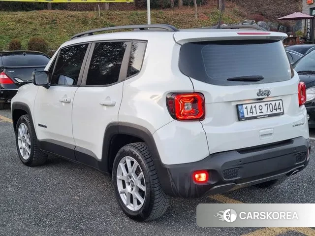 Jeep Renegade id 3027800 из Кореи 12