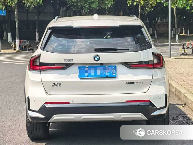 BMW X1 2024 Белый из Китая, фото 2