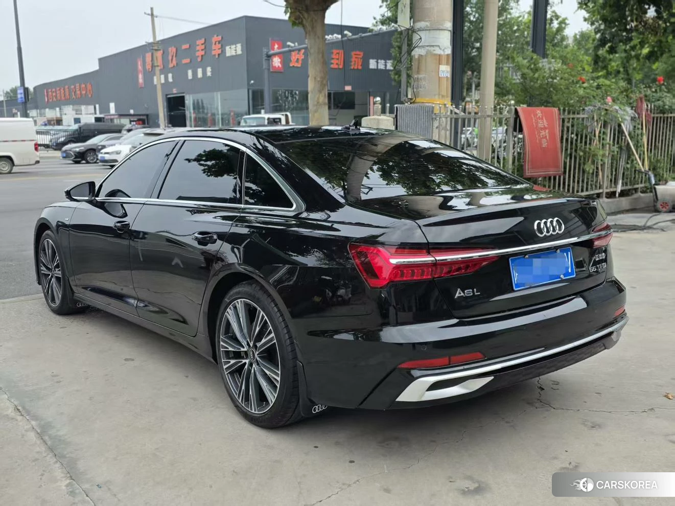Audi A6L 2021 Черный из Китая, фото 2