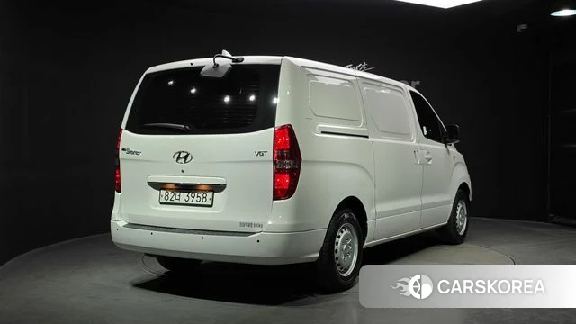 Hyundai The New Grand Starex id 3955477 из Кореи 12