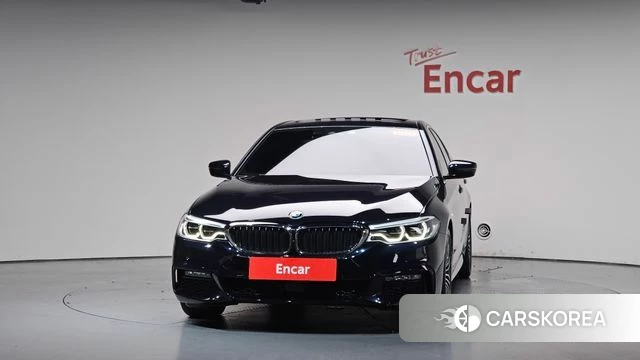 BMW 5 Series (G30) id 4573692 из Кореи 12
