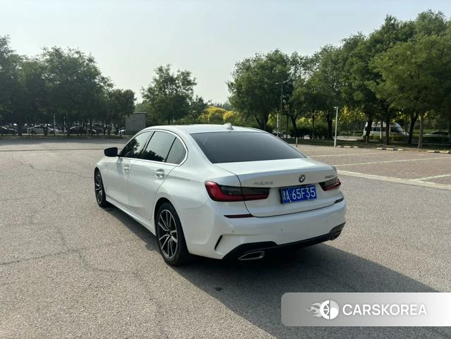 BMW 3 series 2021 Белый из Китая, фото 2
