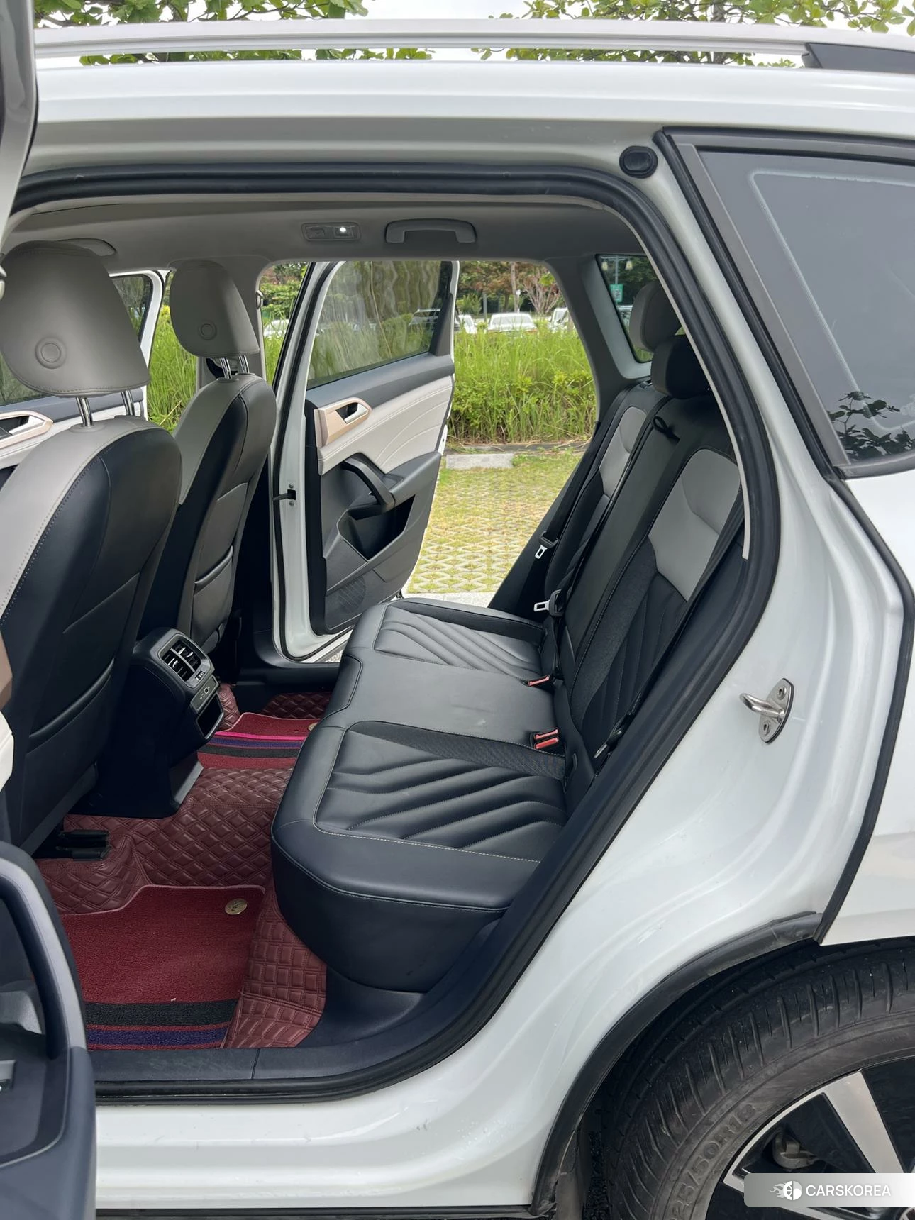 Volkswagen Tuyue 2023 Белый из Китая, фото 2