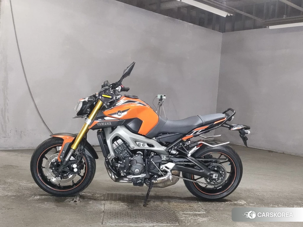 Проданный Yamaha MT-09 2014 из Японии, фото 2