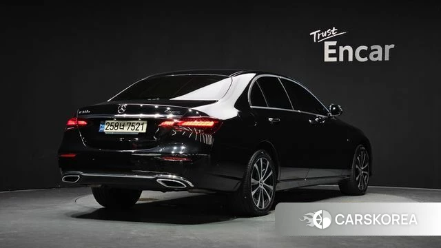 Mercedes-Benz E-Class W213 id 4697814 из Кореи 12