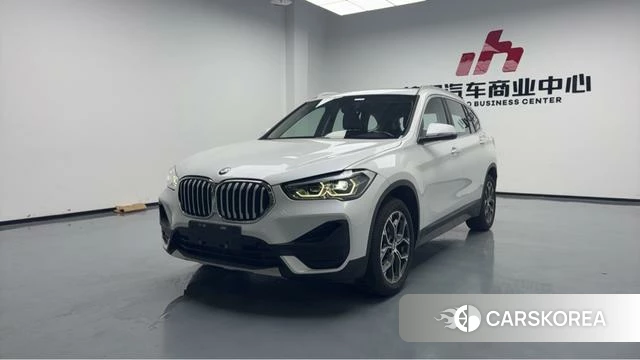 BMW X1 2023 Белый из Китая, фото 2