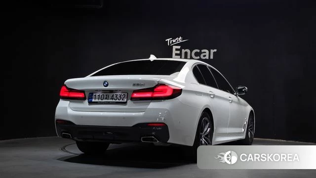 BMW 5 Series (G30) id 3799364 из Кореи 12
