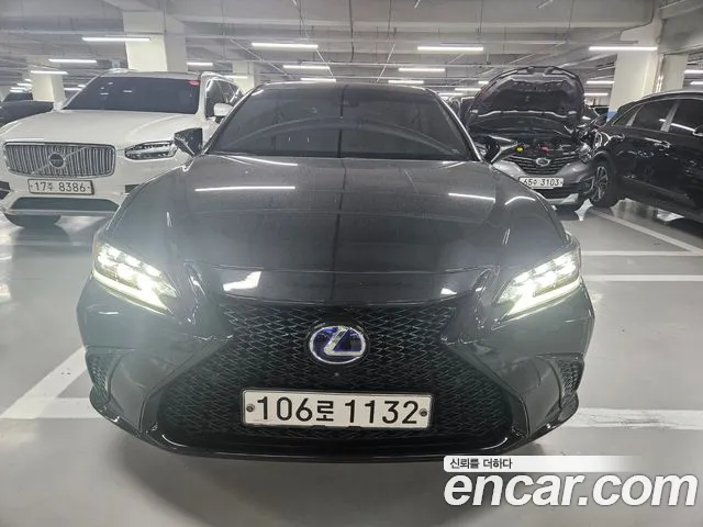 Lexus ES300h 7th generation id 2703049 из Кореи 2