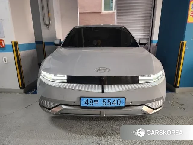 Hyundai Ionic 5 2022 Серебристо-серый из Кореи, фото 3