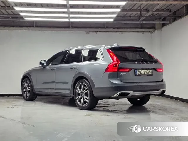 Volvo V90 Cross-Country id 3753645 из Кореи 12