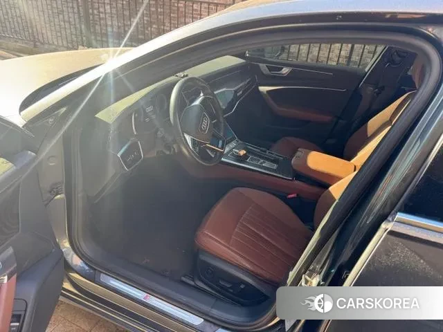 Audi A6 (C8) 2021 Серый из Кореи, фото 2