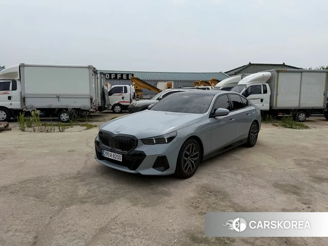 BMW 5 Series (G60) id 4527455 из Кореи 7
