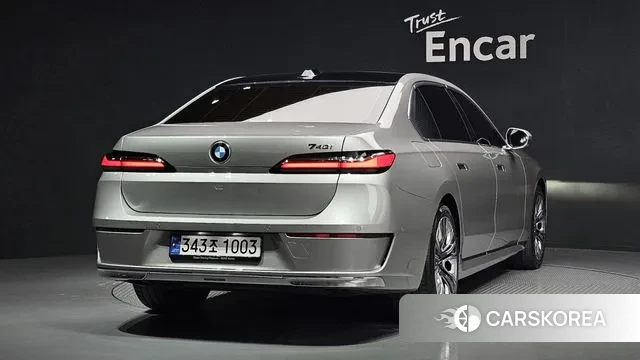 BMW 7 Series (G70) id 3289395 из Кореи 12