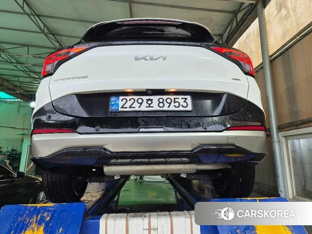 Kia The New Sportage 5th Generation Hybrid 2025 Белый из Кореи, фото 2