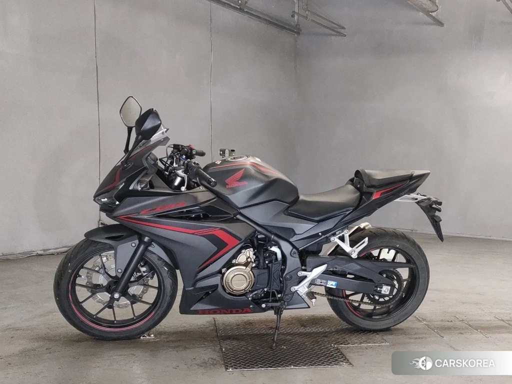 Проданный Honda CBR400R 2019 из Японии, фото 2