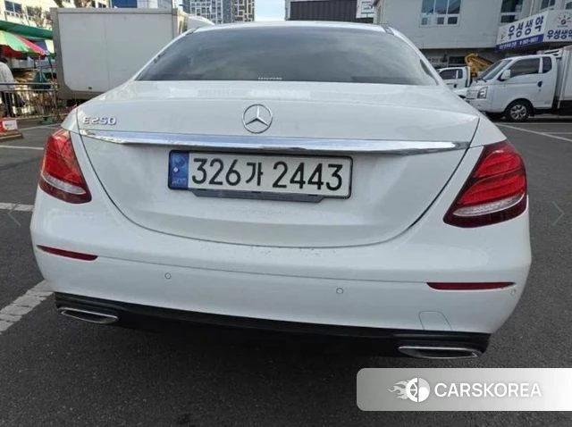 Mercedes-Benz E-Class W213 2020 Белый из Кореи, фото 2