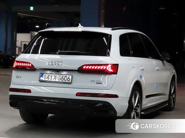 Audi Q7 (4M) id 3457724 из Кореи 11
