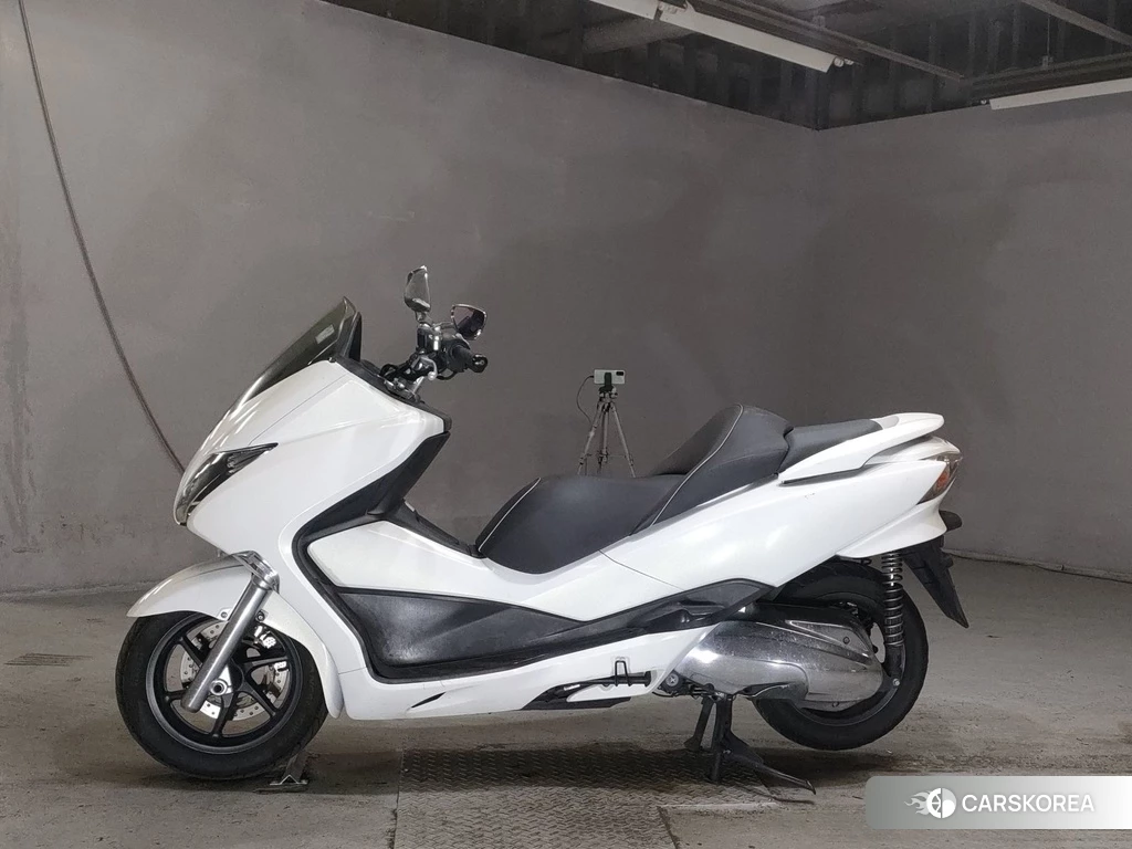 Проданный Honda FORZA Z 2012 из Японии, фото 2