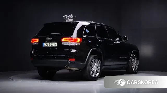 Jeep Grand Cherokee id 2990223 из Кореи 12