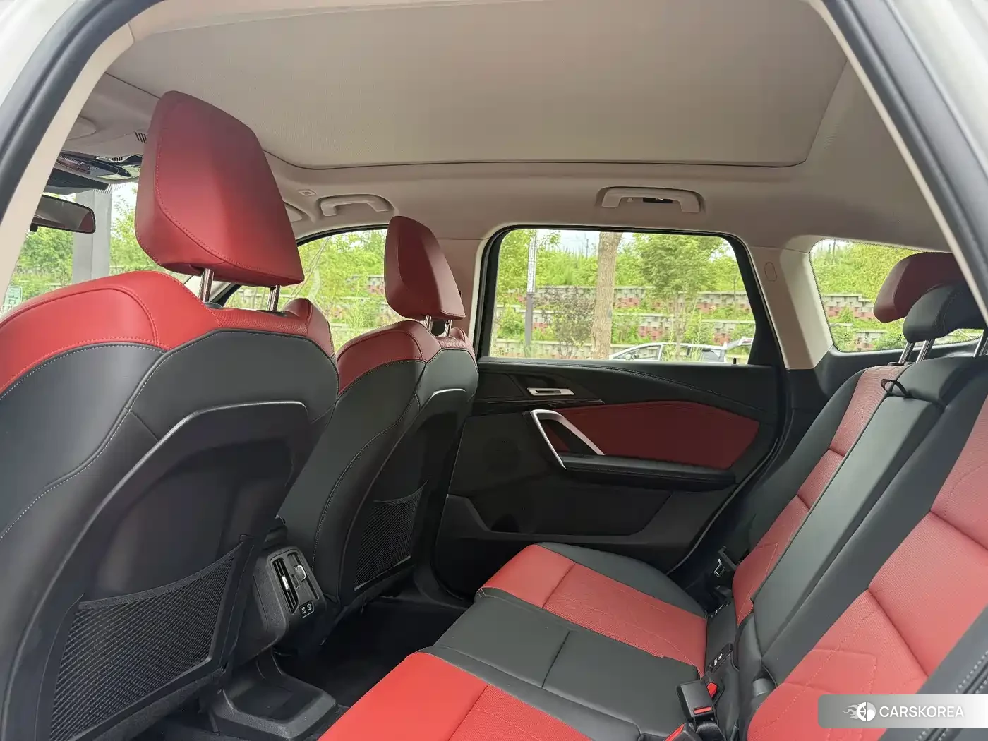 BMW X1 2023 Белый из Китая, фото 2