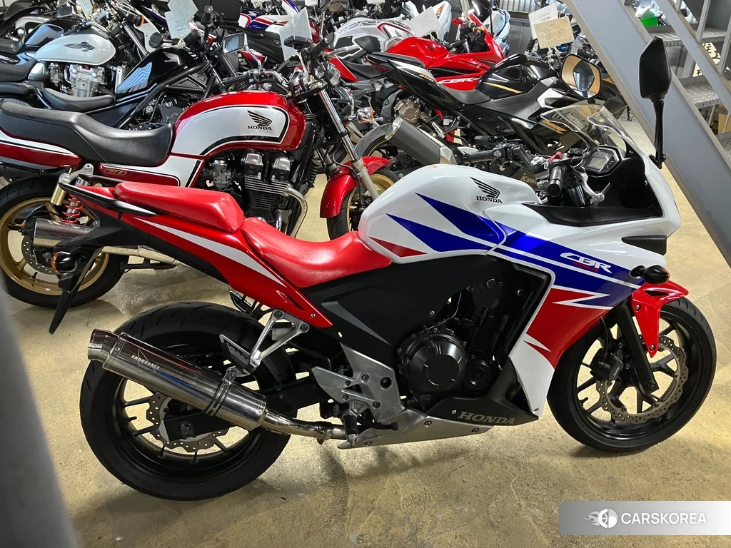 Проданный Honda CBR400R 2014 из Японии