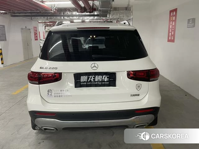 Mercedes-Benz GLB 2022 Белый из Китая, фото 2