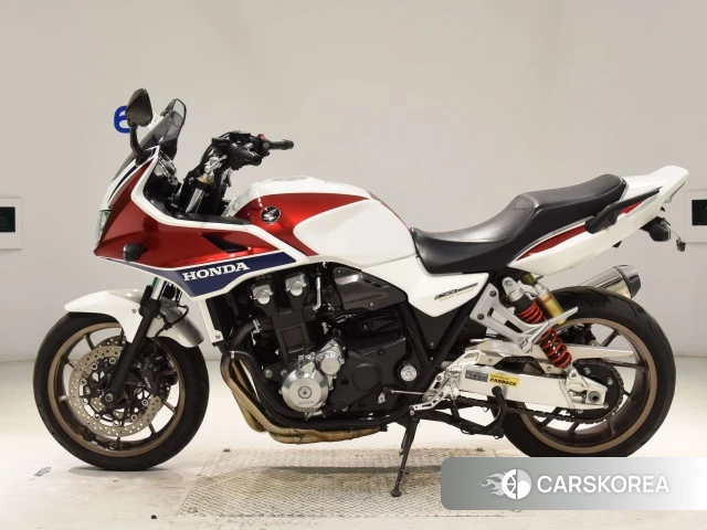 Honda CB1300SF BOLDOR 2014 из Японии